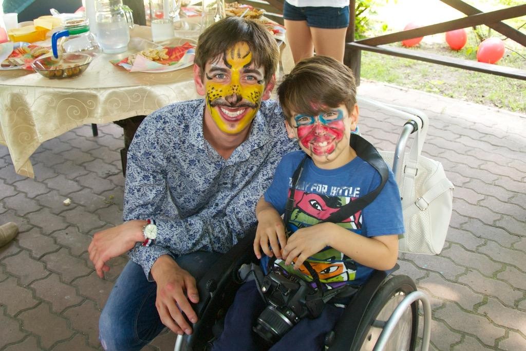 1. EVS IB Polska Meet Bastien_Me and my students 1