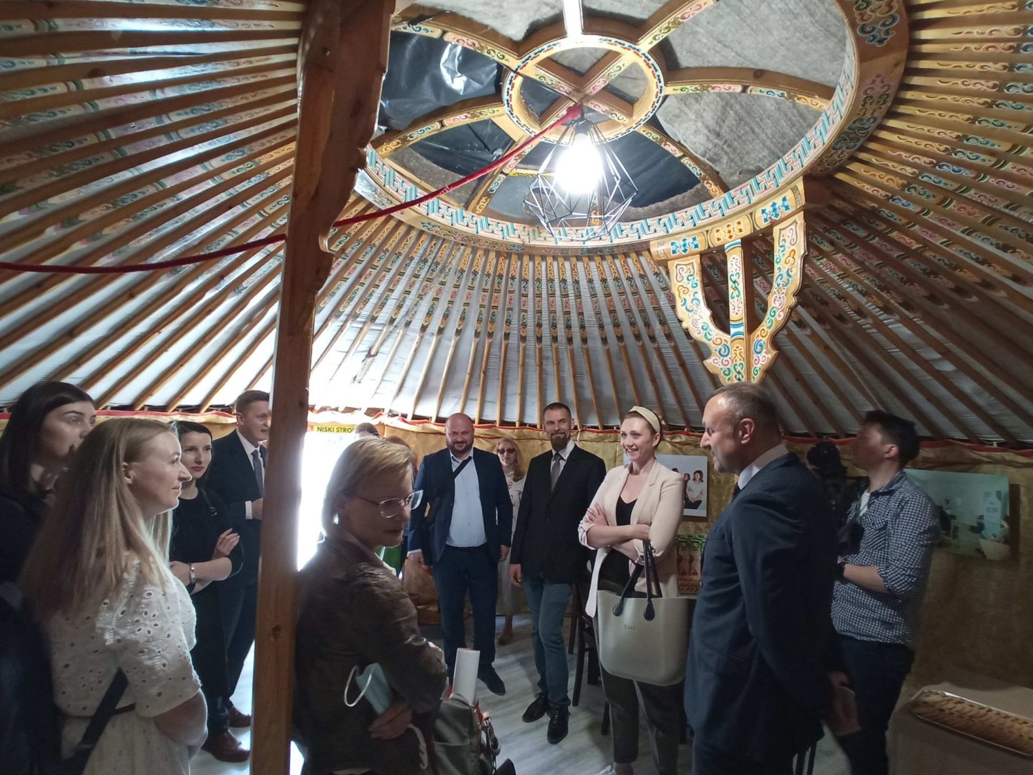 Punkt konsultacyjny w jurcie mongolskiej!