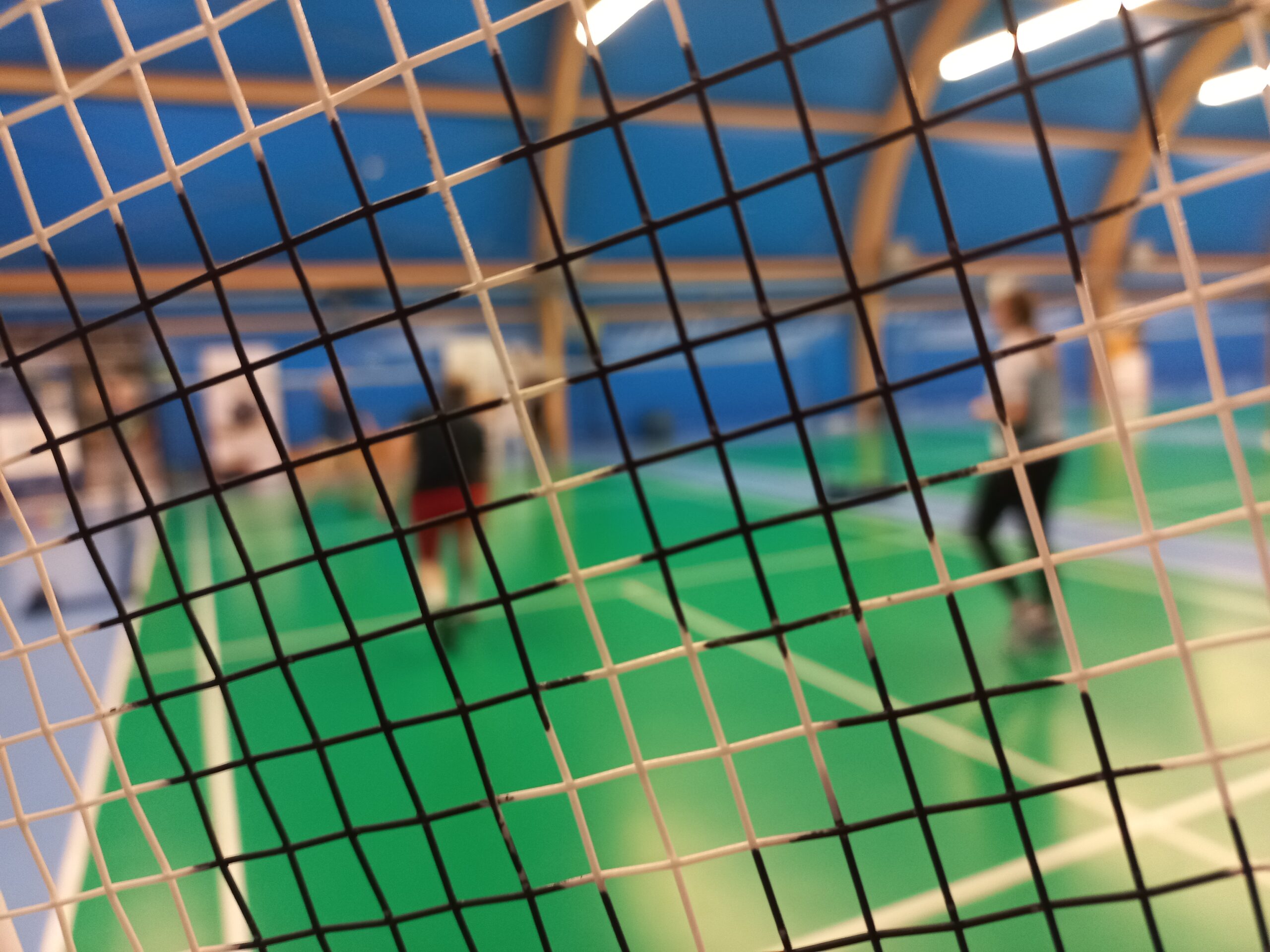 Przedświąteczny badmintonowy rozruch – integracja zespołu!