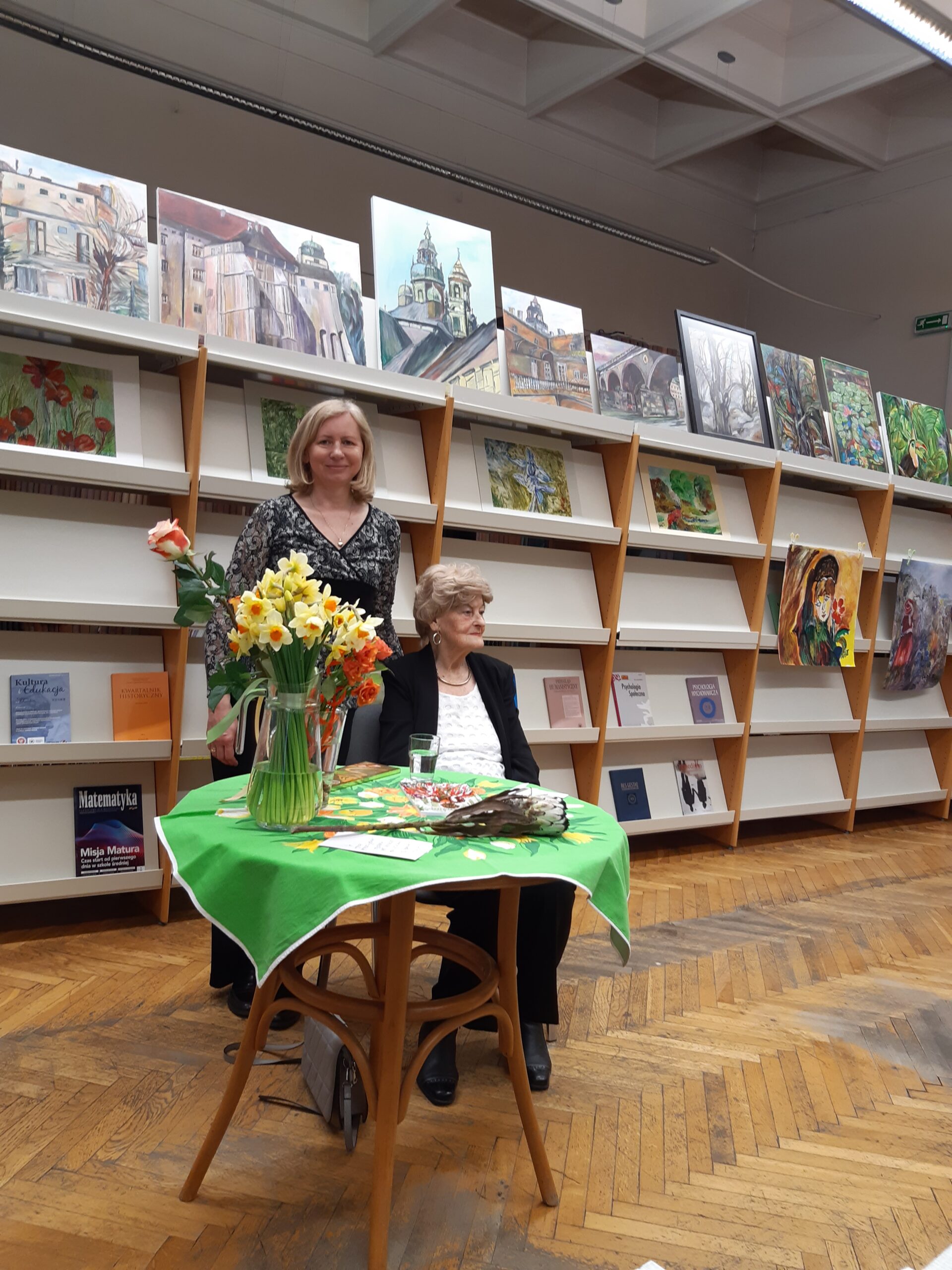 Jak razem spędzają czas seniorka i jej asystentka?