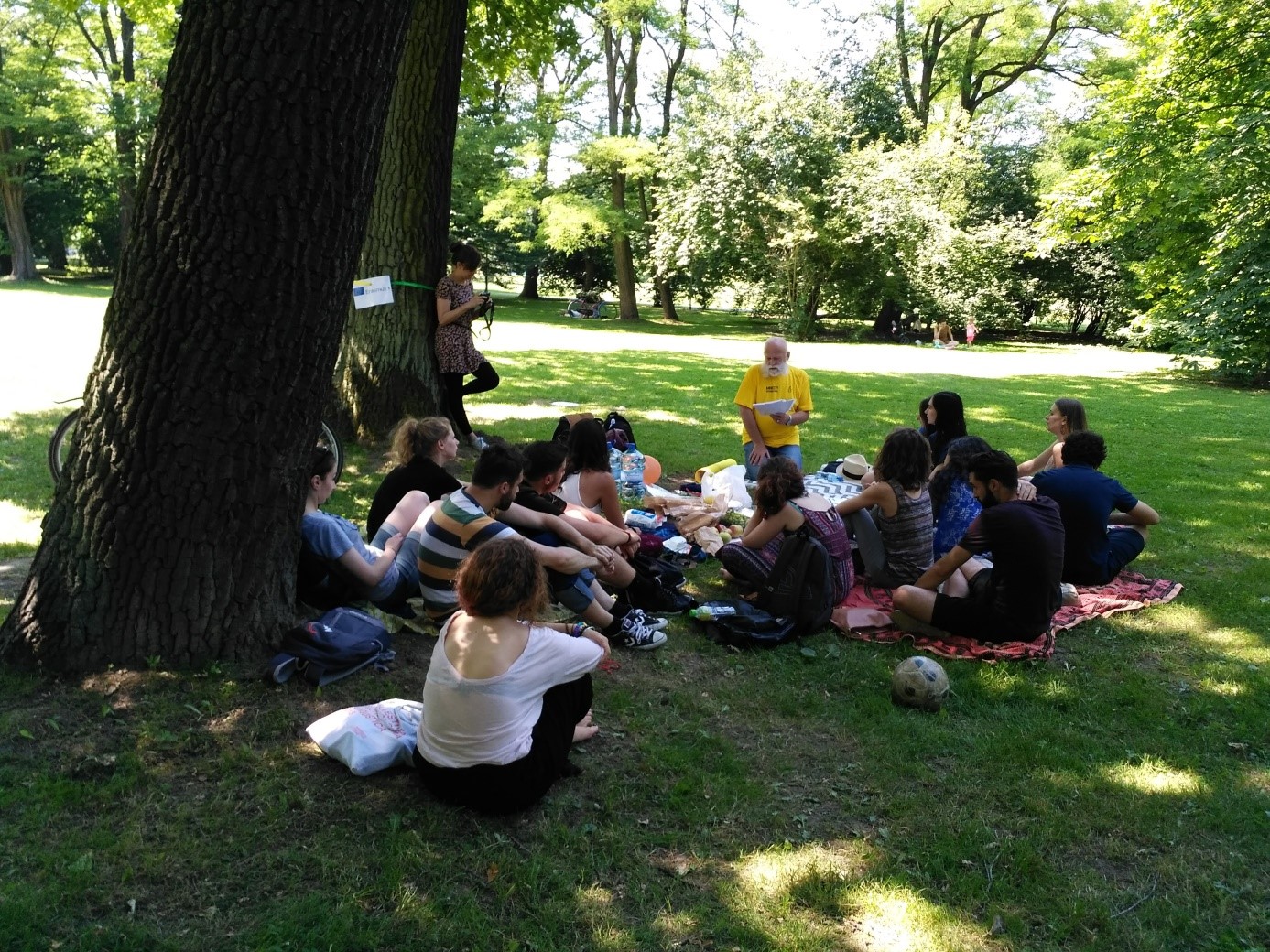 Building Bridges thorugh Volunteering