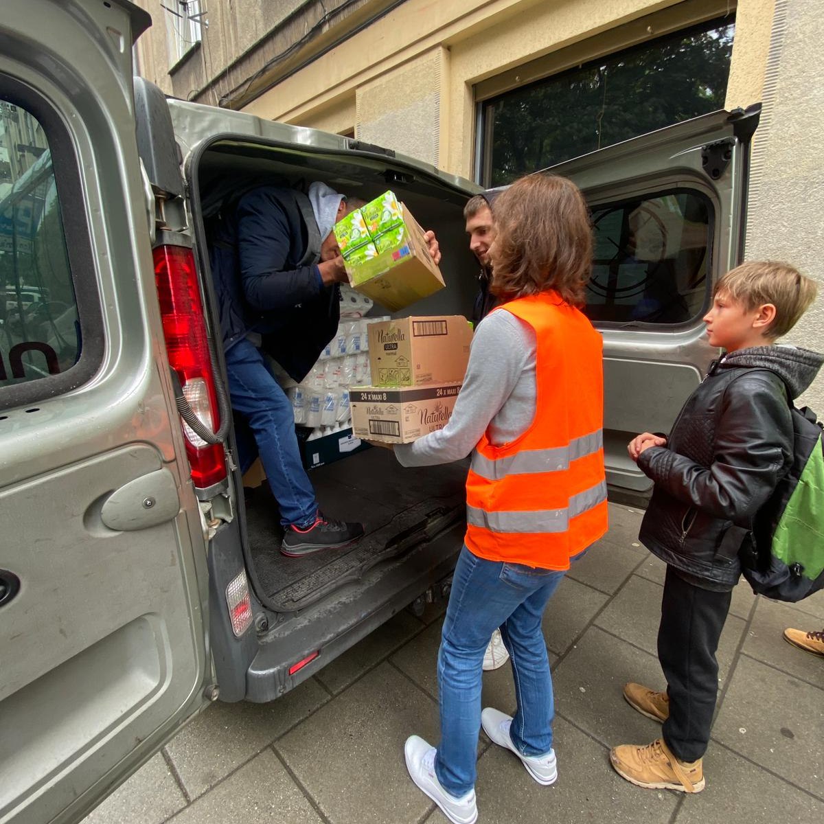 Wesprzyj Krakowski Koszyk dla Ukrainy – akcja naszego wolontariusza Kuby Kasperczyka