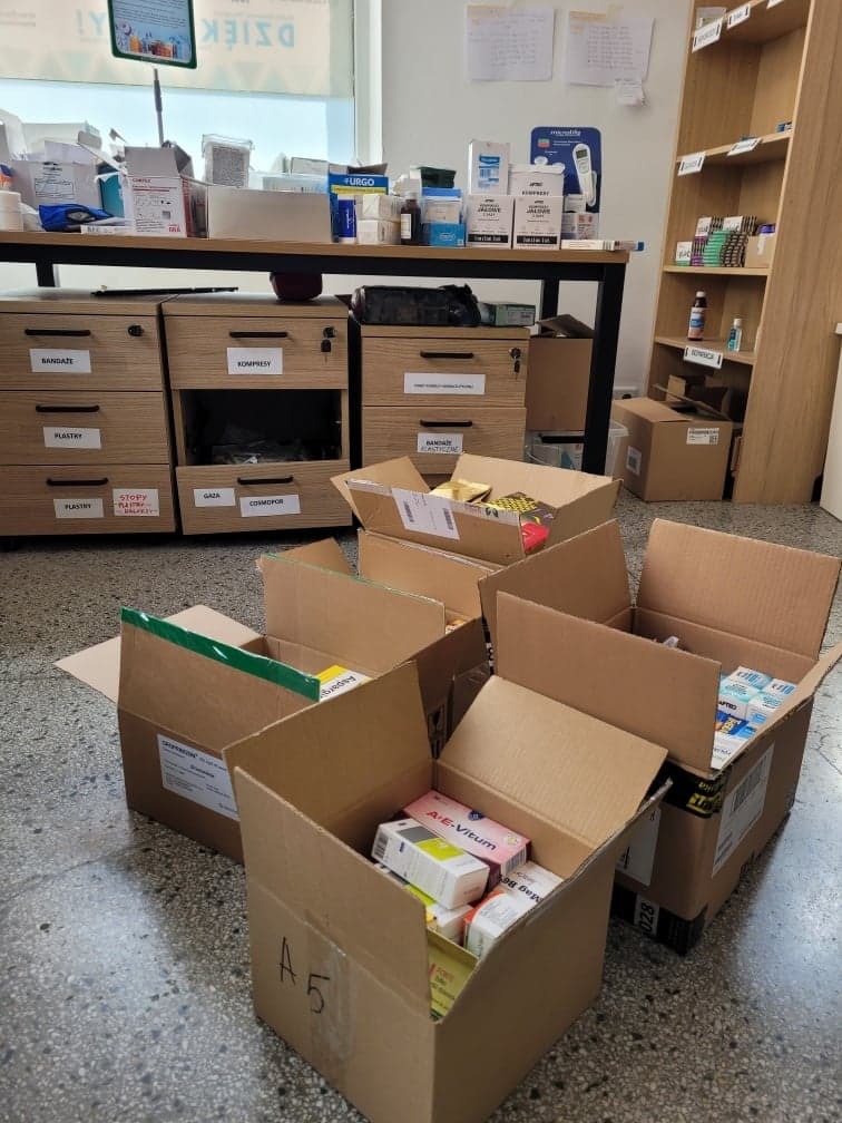 Dziękujemy pani Monice za przekazanie leków!