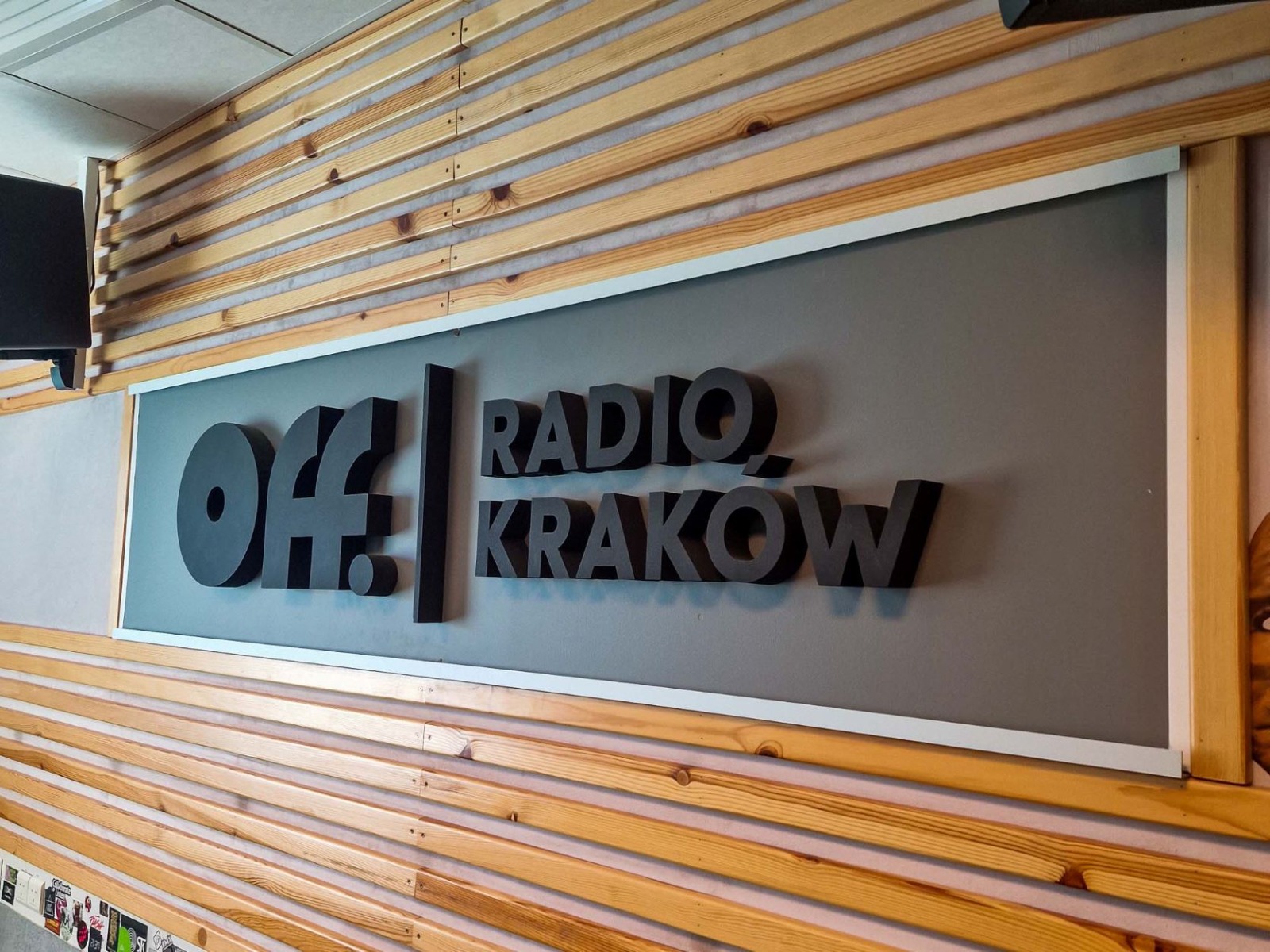 O Fundacji w Off Radio Kraków opowiedzieli Joanna i Michał