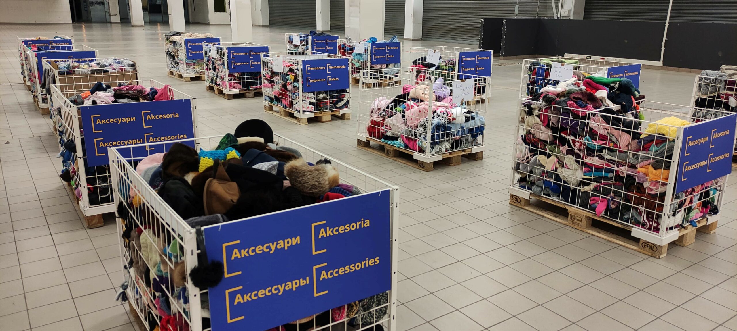 Szafa Dobra otwiera się dla potrzebujących