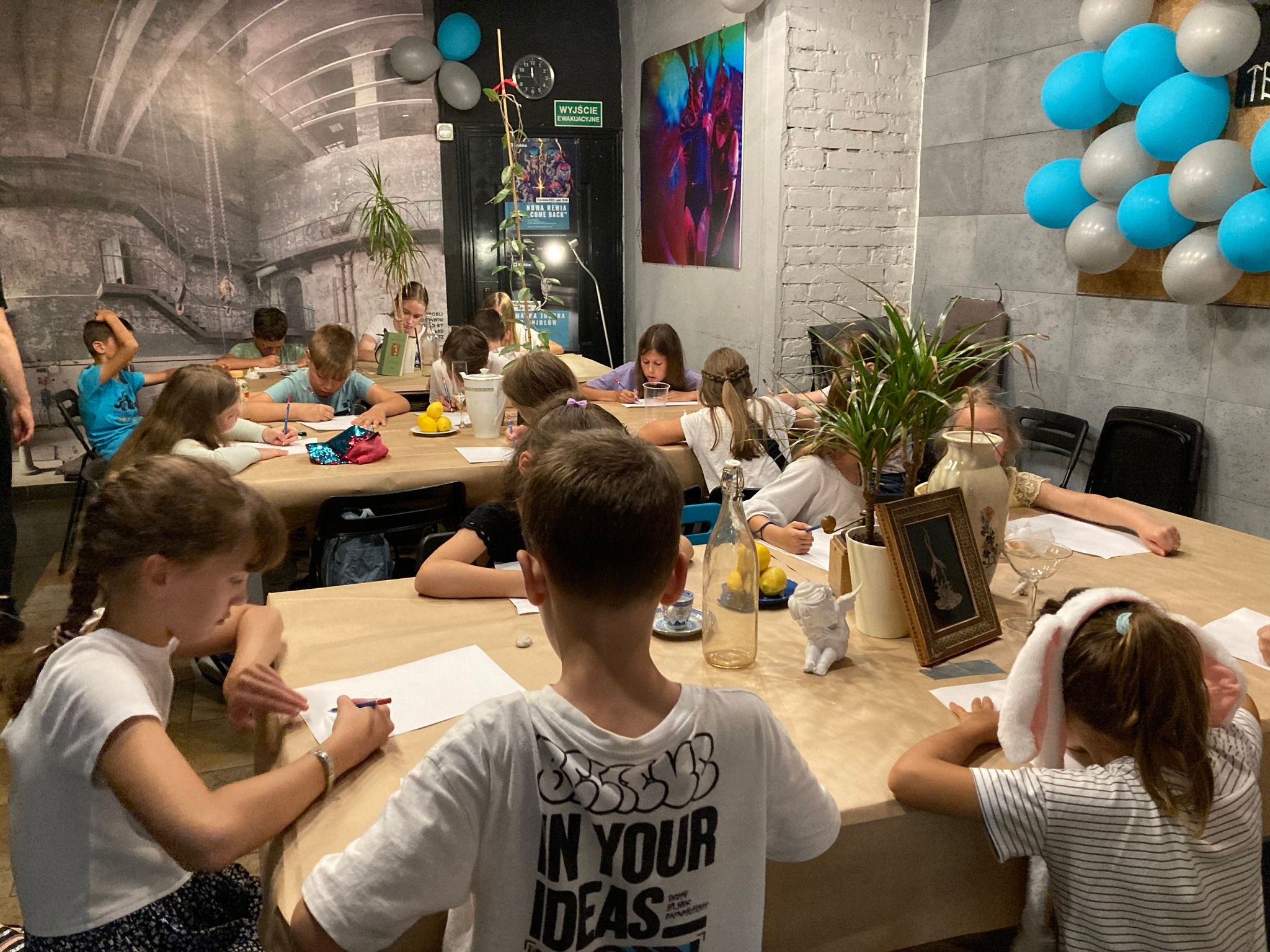 [PL/EN] Warsztaty plastyczne w Teatrze Barakha