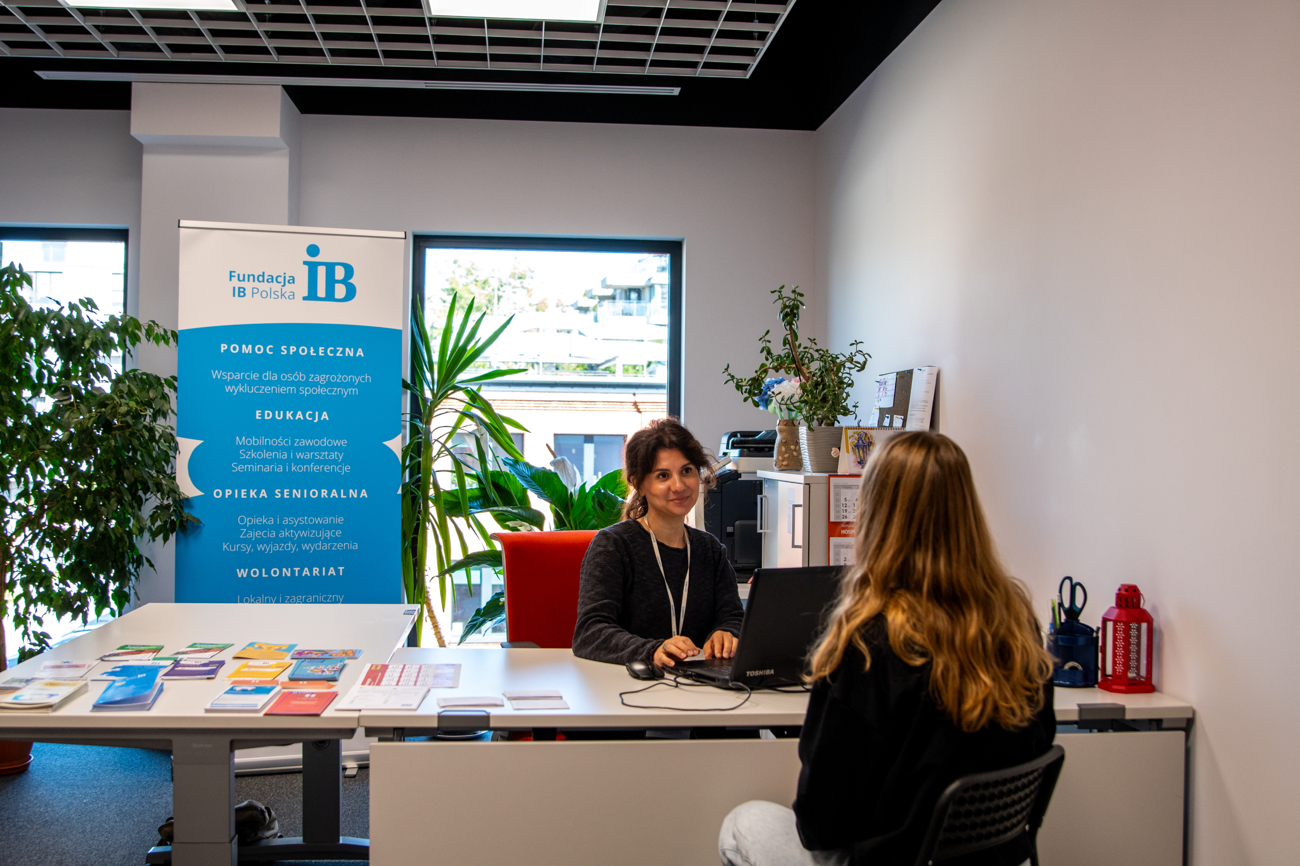 Polityka informacji zwrotnej