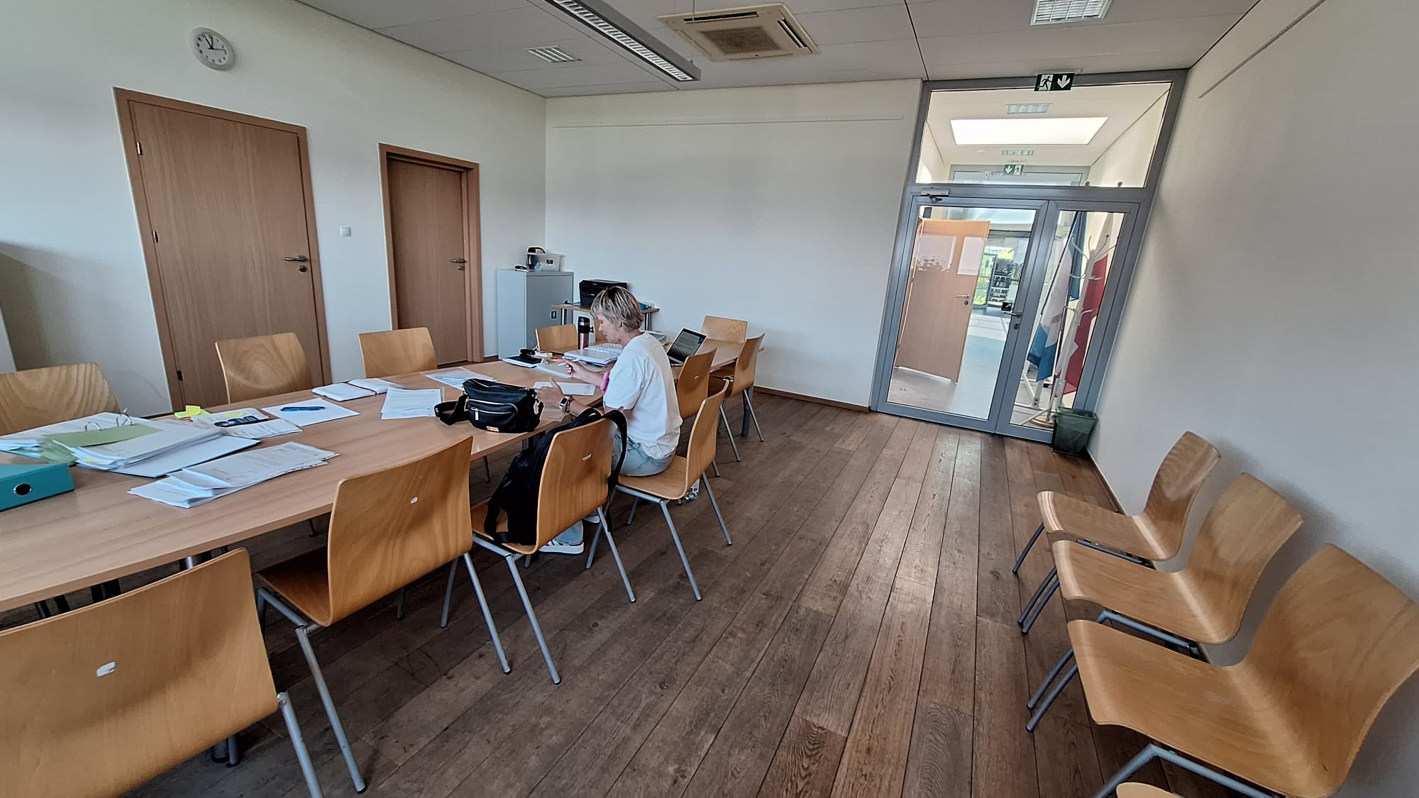 Ruszyliśmy z podpisywaniem umów w projekcie „Wsparcie osób potrzebujących w codziennym funkcjonowaniu zamieszkujących Małopolskę zachodnią”!